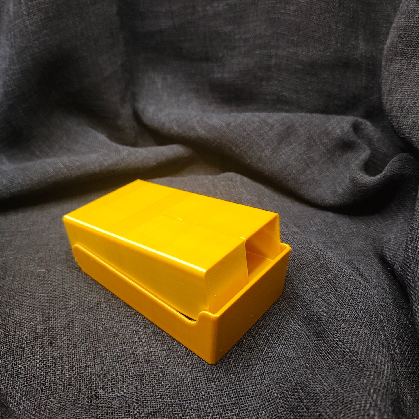 Nomad's Cache - Foldable Mini Dice Tower and Storage Box