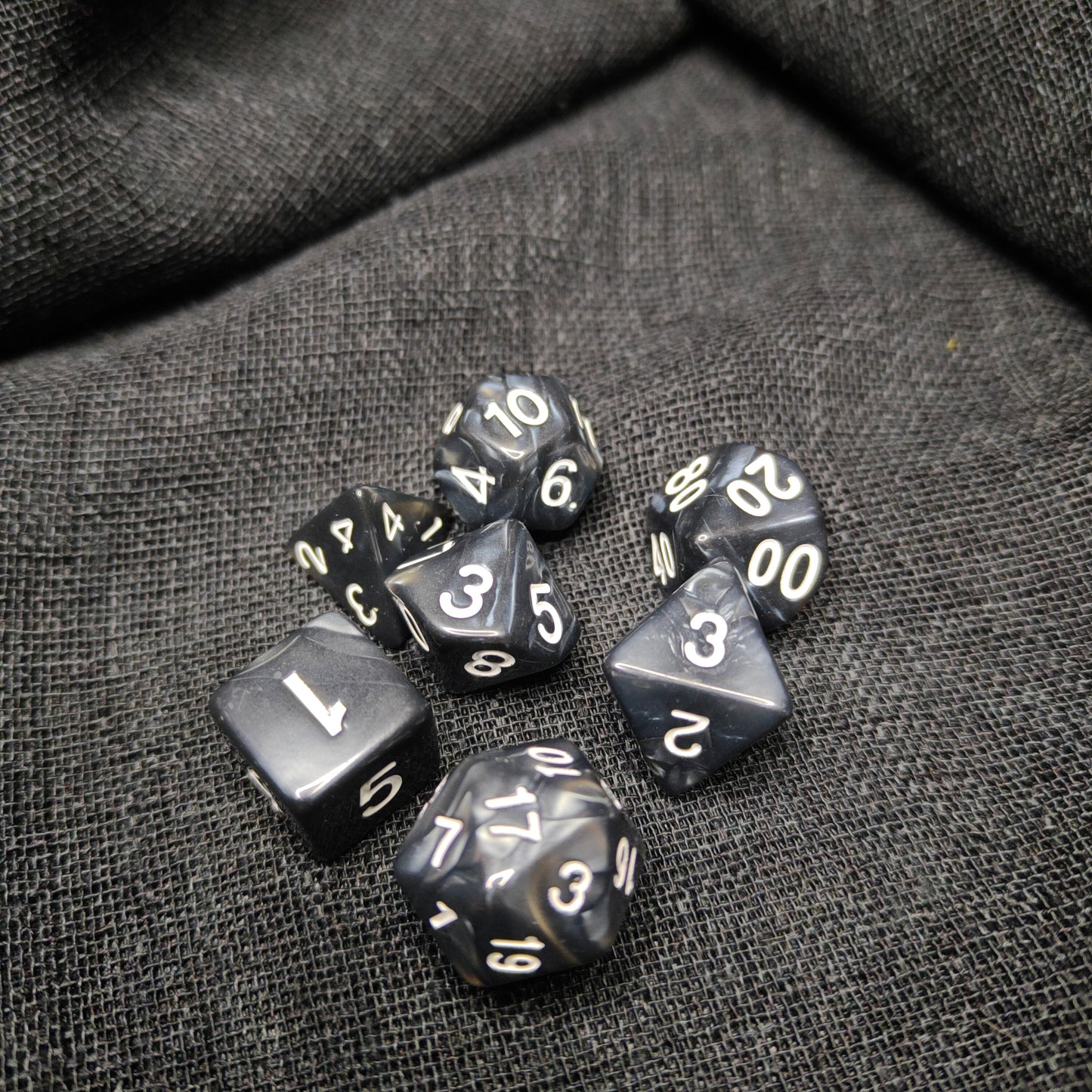 Primal Essence Dice Set - (7 pcs) - Multiple color options