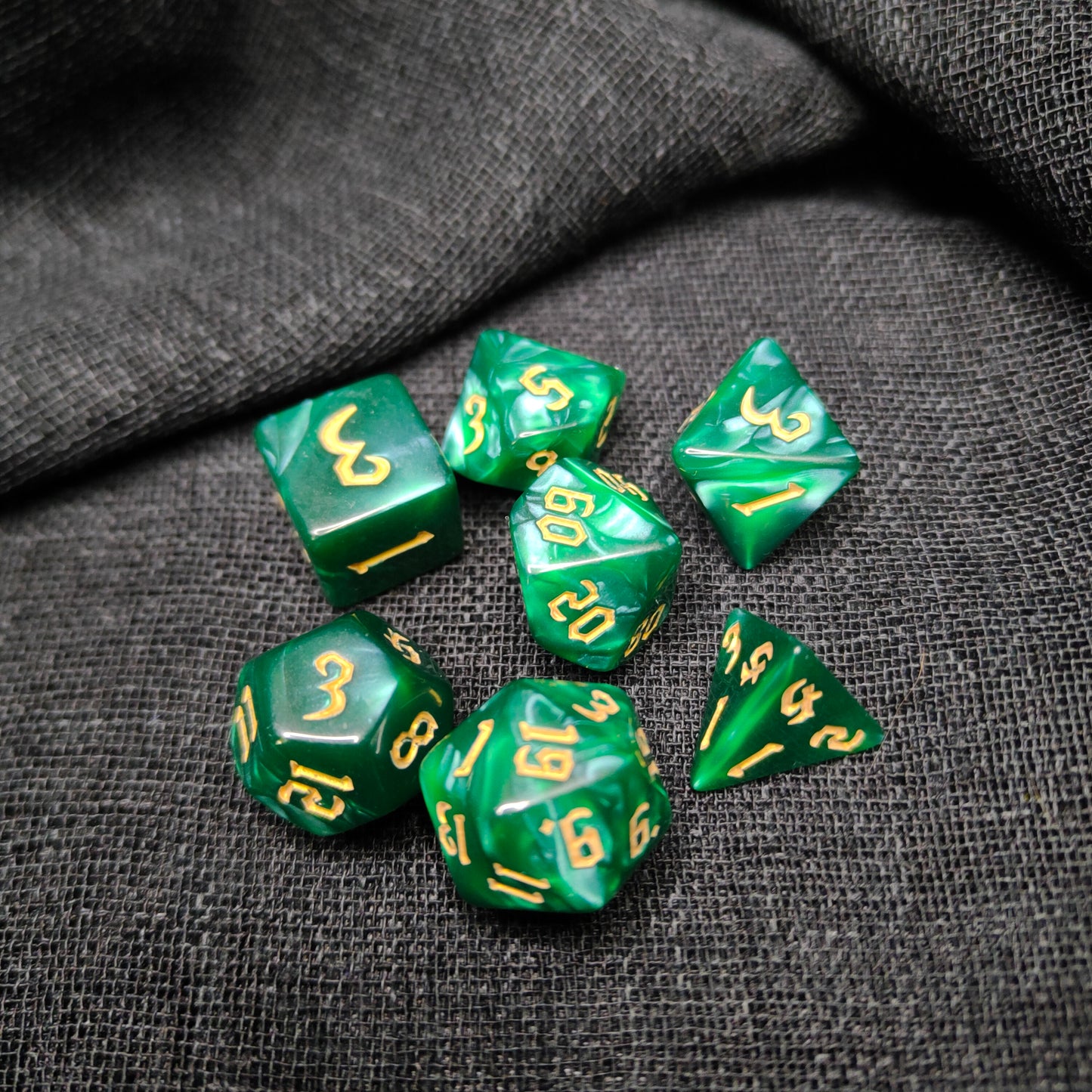 Primal Essence Dice Set - (7 pcs) - Multiple color options