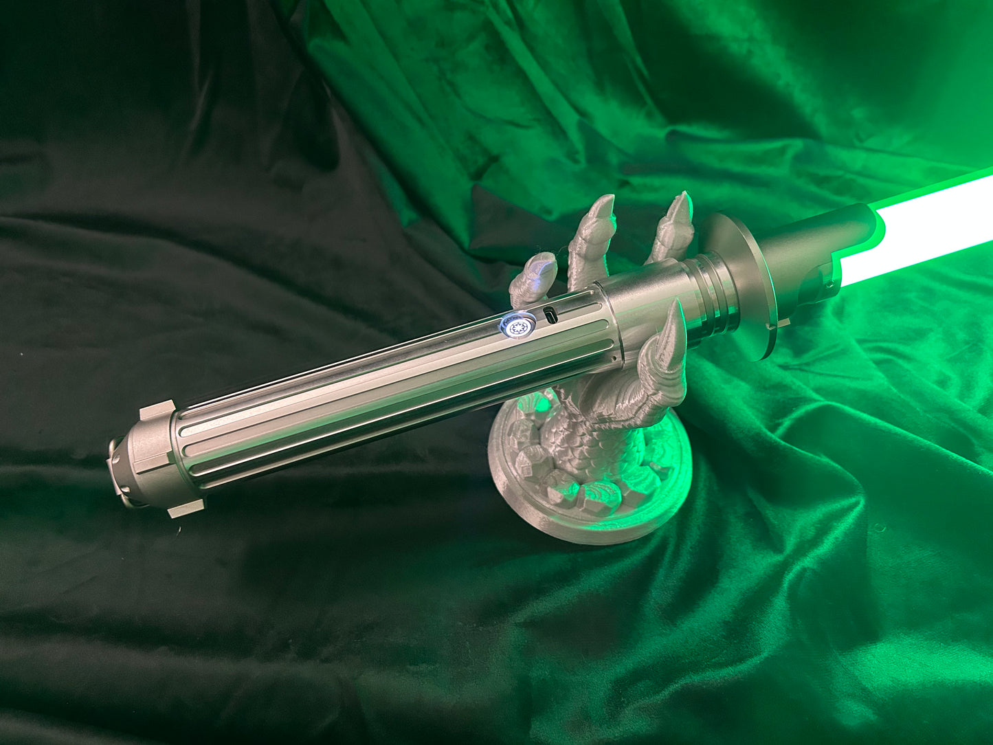 The Blind Master Quantum Saber - Baselit Edition