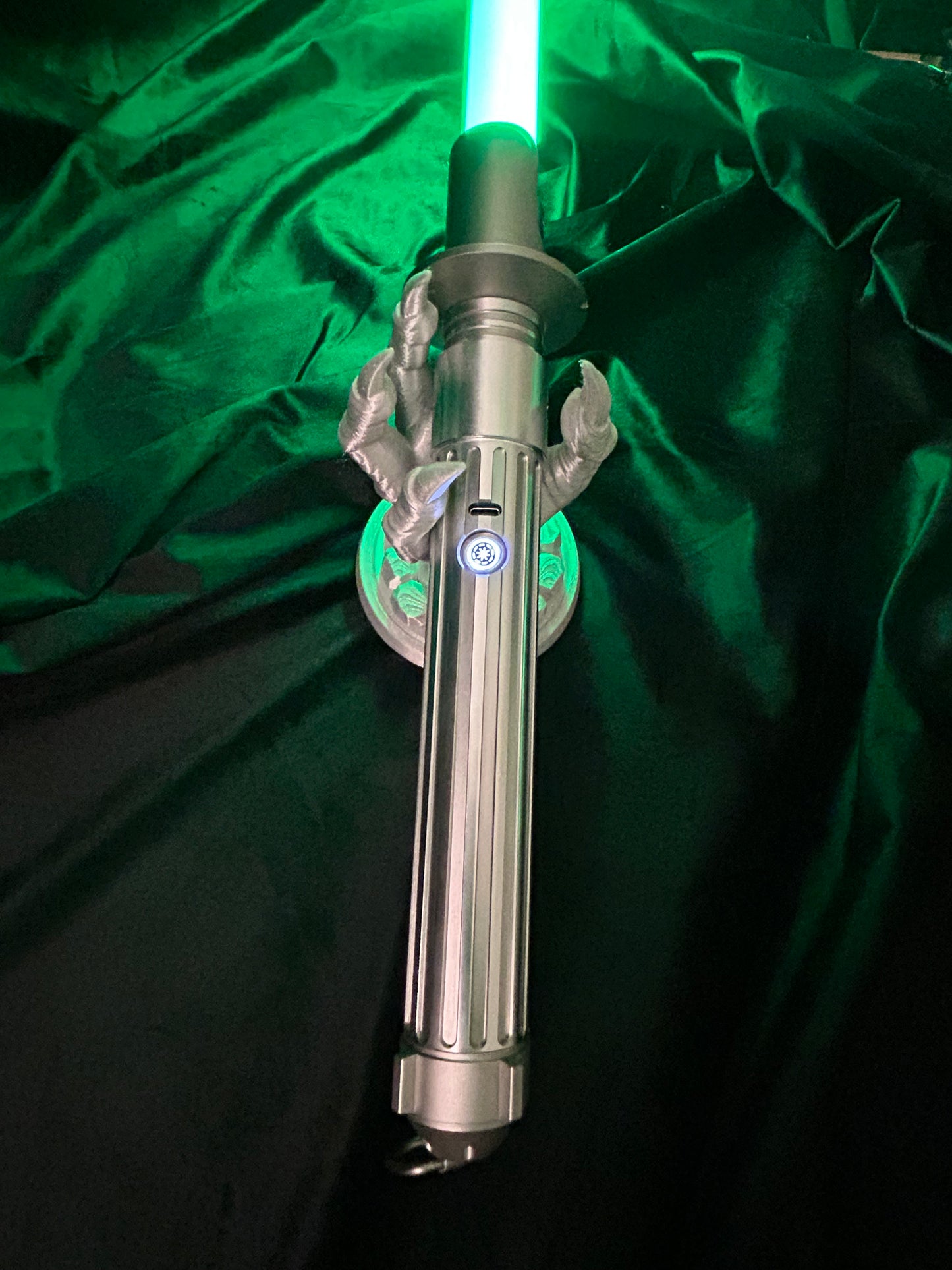 The Blind Master Quantum Saber - Baselit Edition